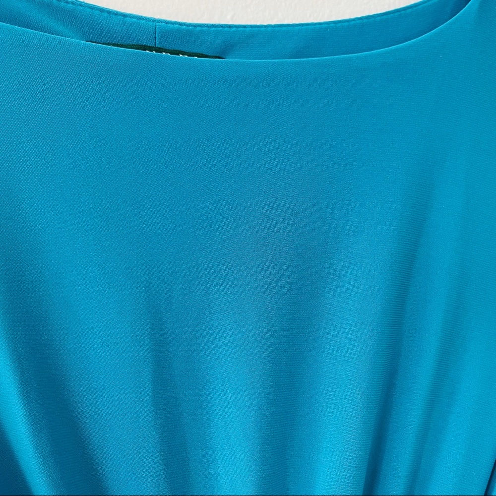 Form Fitting Tie Cinch Waist Cap Sleeve Dress - Picture 6 of 7